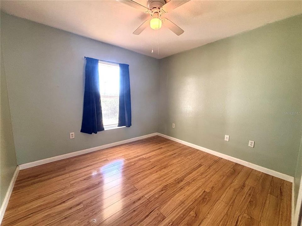 For Sale: $265,000 (3 beds, 2 baths, 1192 Square Feet)