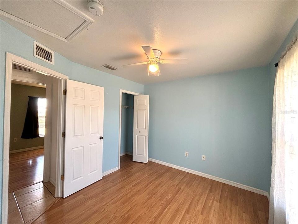 For Sale: $265,000 (3 beds, 2 baths, 1192 Square Feet)