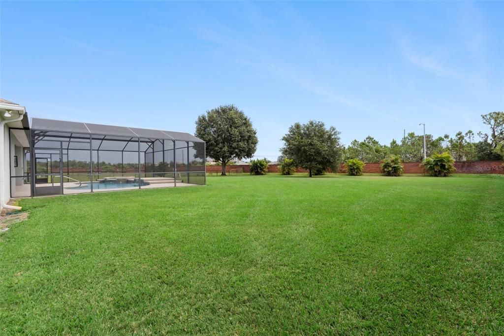 Activo con contrato: $825,000 (5 camas, 3 baños, 2860 Pies cuadrados)