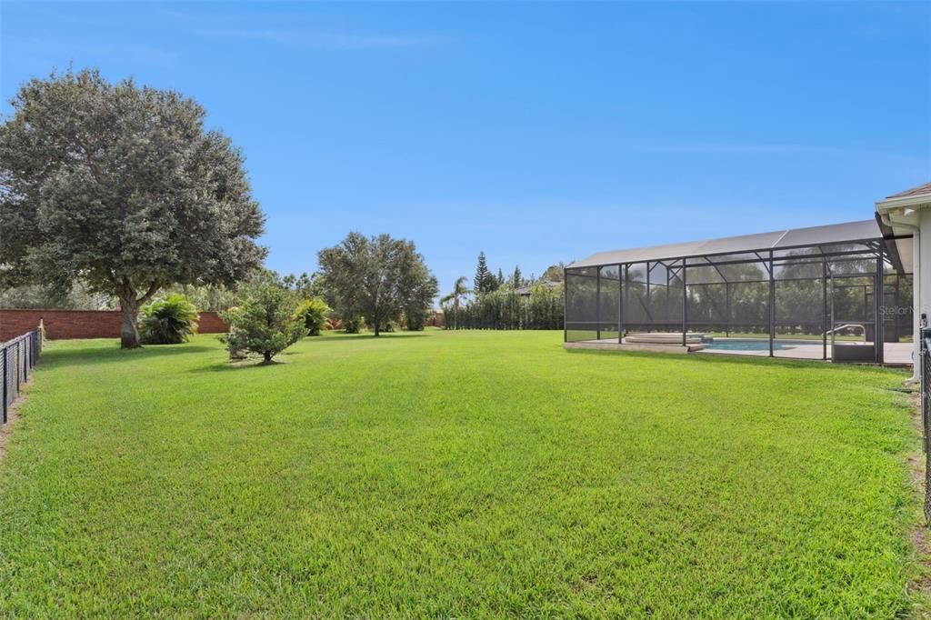 Activo con contrato: $825,000 (5 camas, 3 baños, 2860 Pies cuadrados)