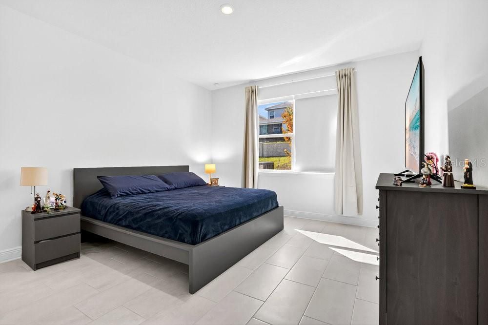 На продажу: $519,000 (4 спален, 2 ванн, 2100 Квадратных фут)