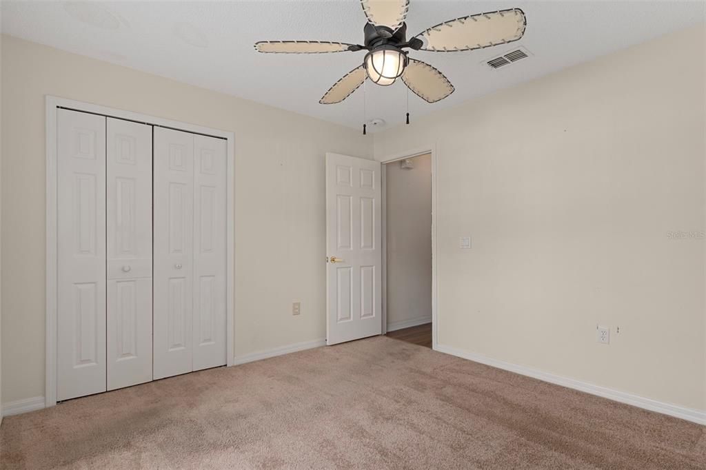 待售: $229,900 (2 贝兹, 2 浴室, 1412 平方英尺)