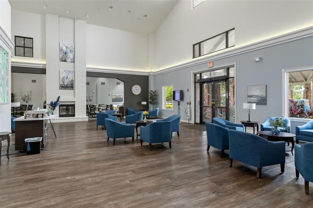 待售: $229,900 (2 贝兹, 2 浴室, 1412 平方英尺)