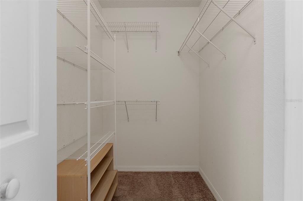 待售: $229,900 (2 贝兹, 2 浴室, 1412 平方英尺)