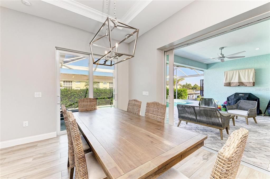 For Sale: $1,399,000 (4 beds, 4 baths, 2513 Square Feet)