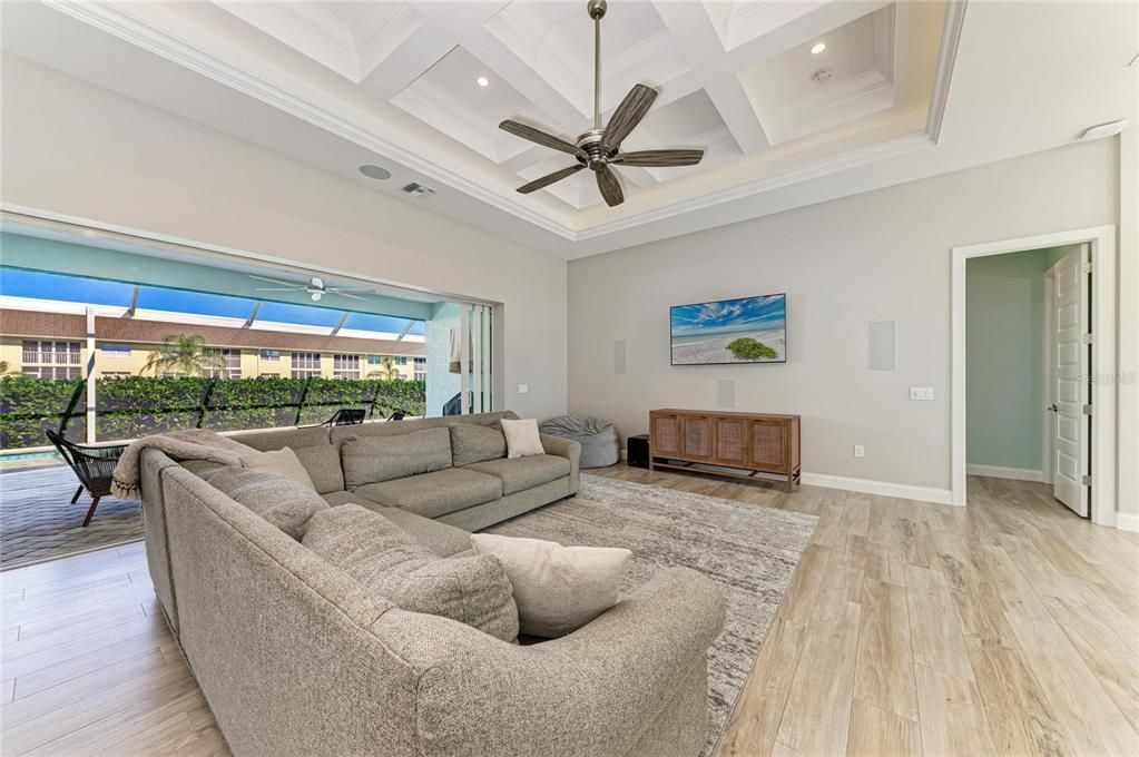 For Sale: $1,399,000 (4 beds, 4 baths, 2513 Square Feet)