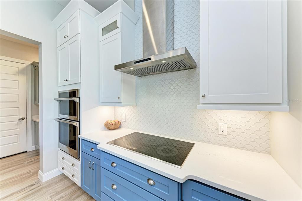 For Sale: $1,399,000 (4 beds, 4 baths, 2513 Square Feet)