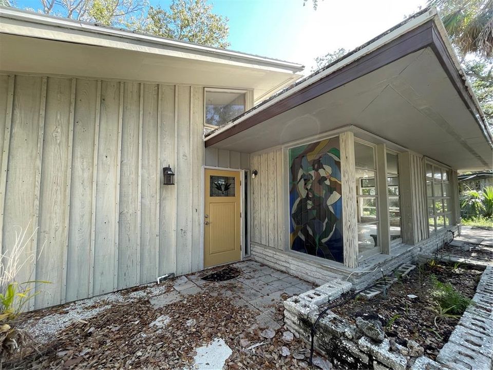 Под контрактом: $1,150,000 (3 спален, 3 ванн, 1510 Квадратных фут)