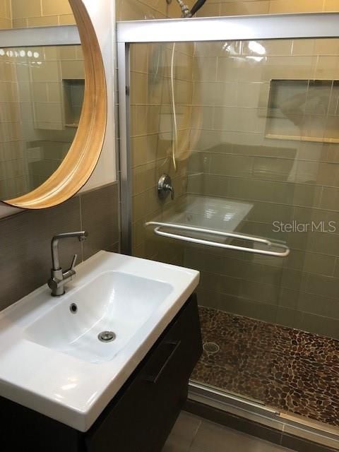 待售: $480,000 (2 贝兹, 2 浴室, 1232 平方英尺)