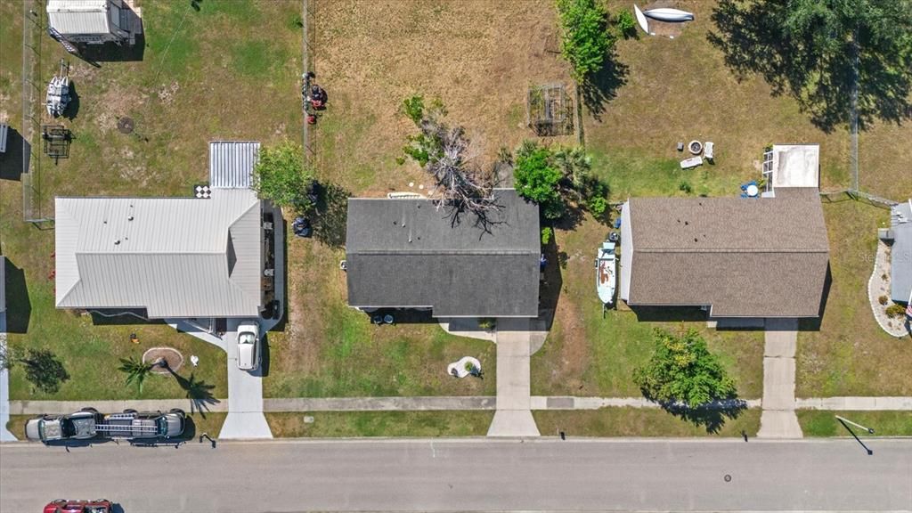 Active With Contract: $279,000 (3 beds, 2 baths, 1320 Square Feet)