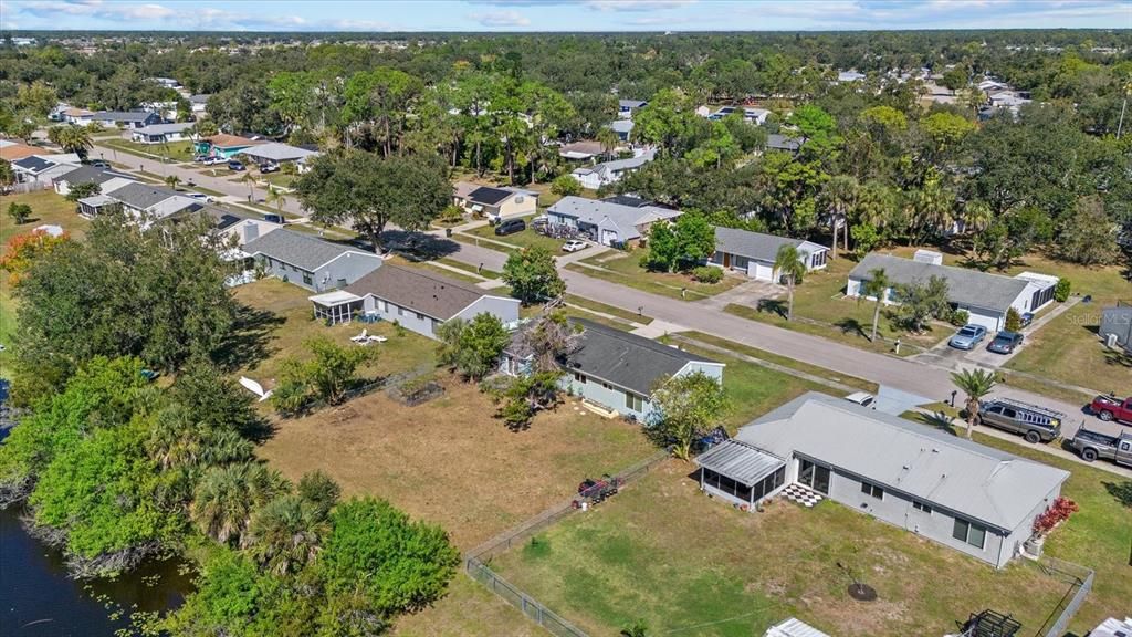 Active With Contract: $279,000 (3 beds, 2 baths, 1320 Square Feet)