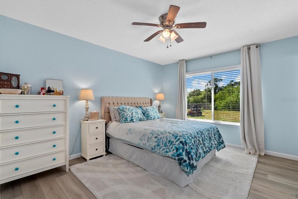 Active With Contract: $279,000 (3 beds, 2 baths, 1320 Square Feet)