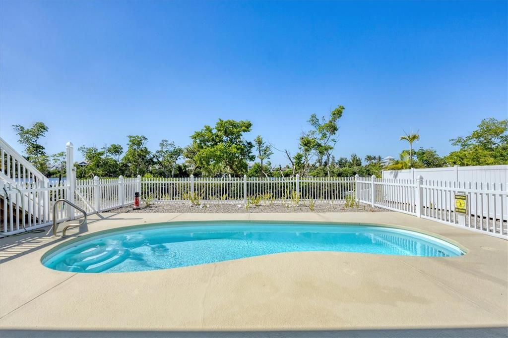 En Venta: $1,095,000 (3 camas, 2 baños, 1446 Pies cuadrados)