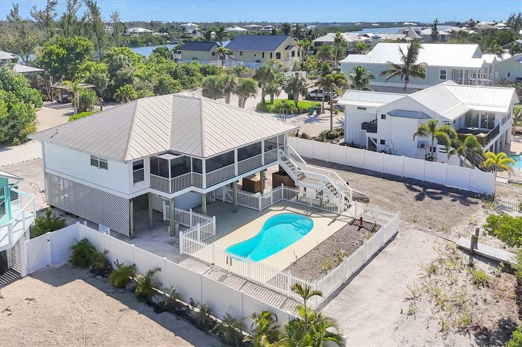 En Venta: $1,095,000 (3 camas, 2 baños, 1446 Pies cuadrados)