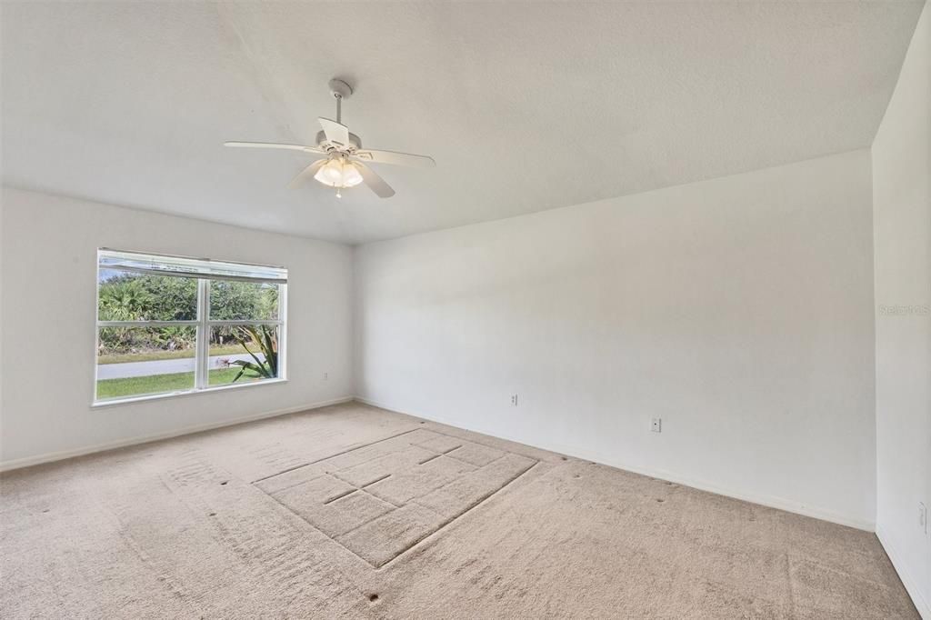 For Sale: $305,000 (4 beds, 2 baths, 2256 Square Feet)