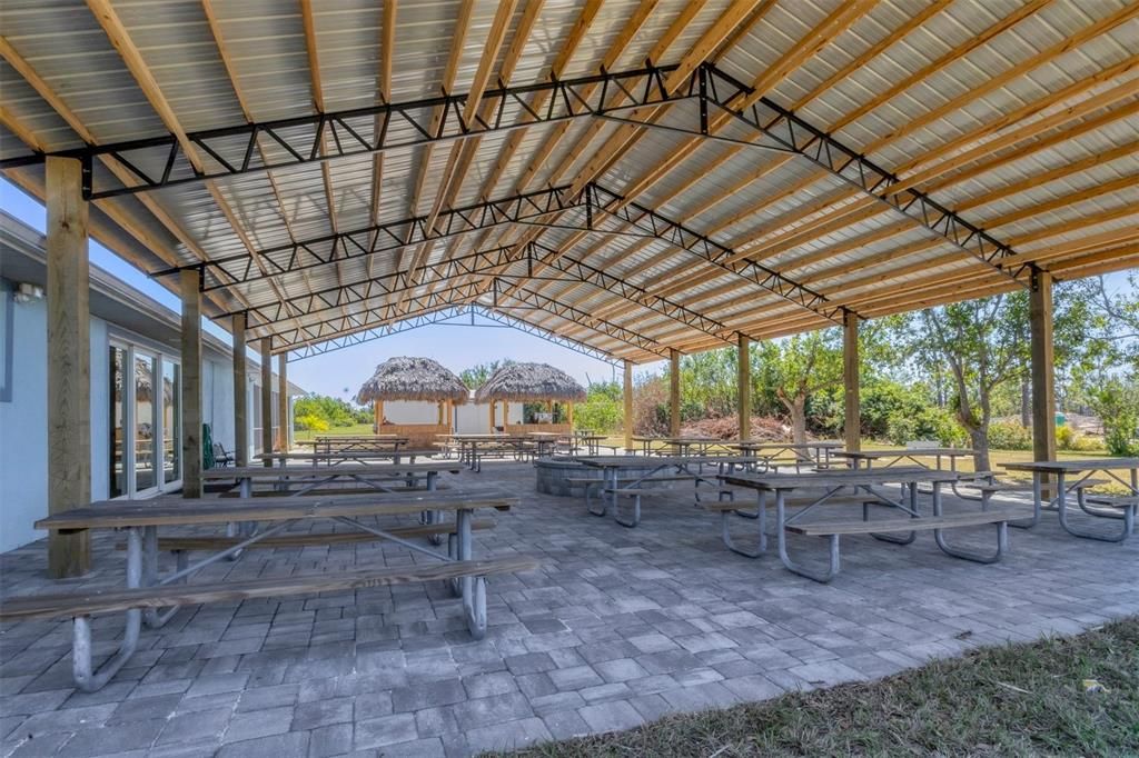 For Sale: $305,000 (4 beds, 2 baths, 2256 Square Feet)