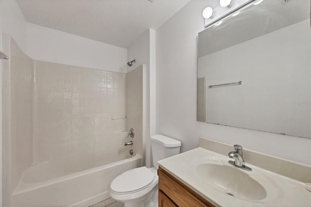 For Sale: $305,000 (4 beds, 2 baths, 2256 Square Feet)