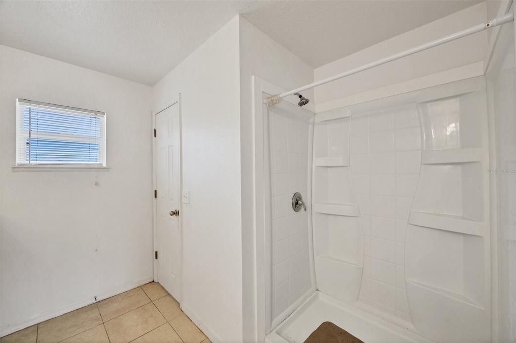 For Sale: $305,000 (4 beds, 2 baths, 2256 Square Feet)