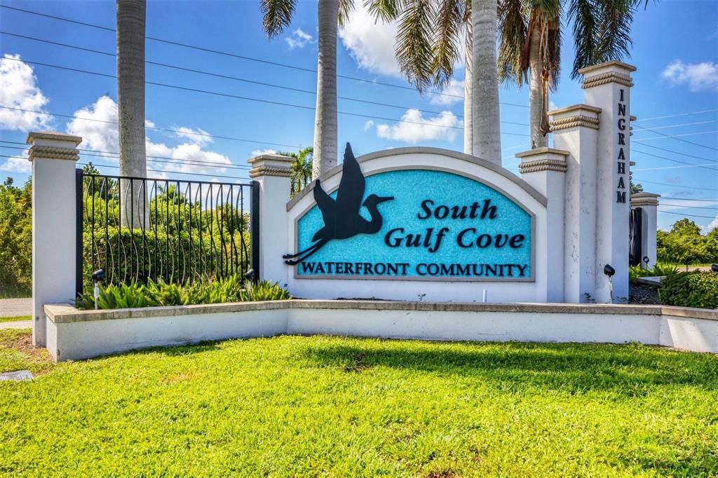 For Sale: $305,000 (4 beds, 2 baths, 2256 Square Feet)