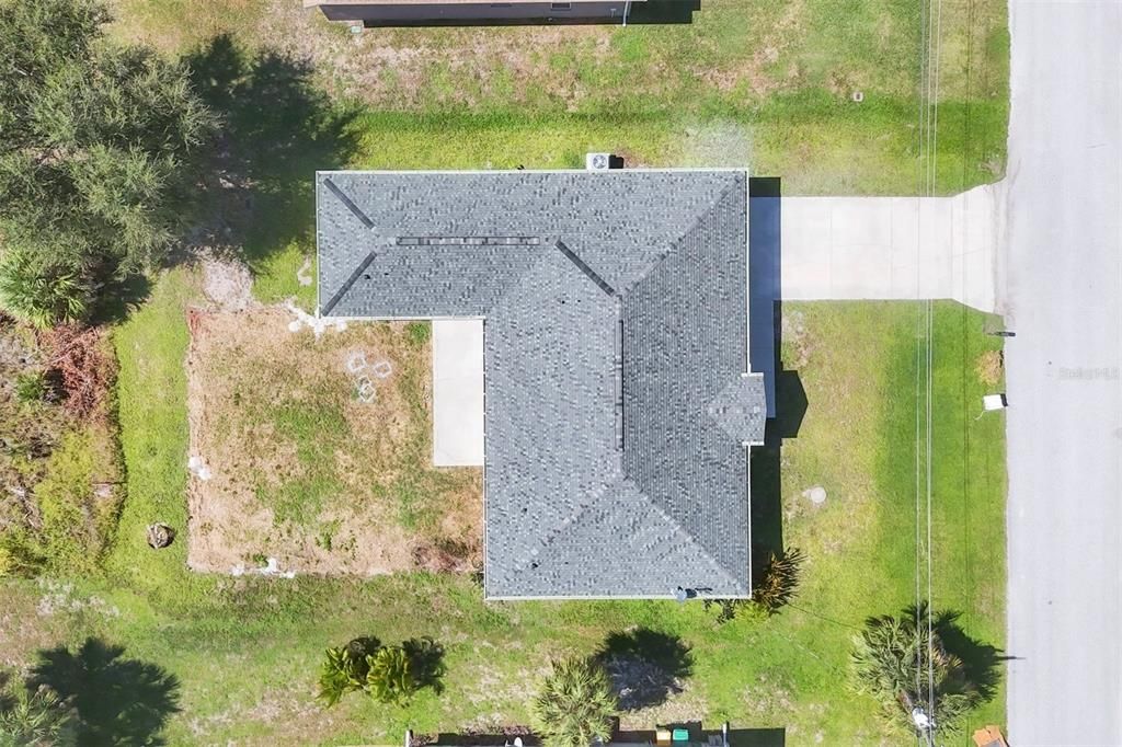 For Sale: $305,000 (4 beds, 2 baths, 2256 Square Feet)