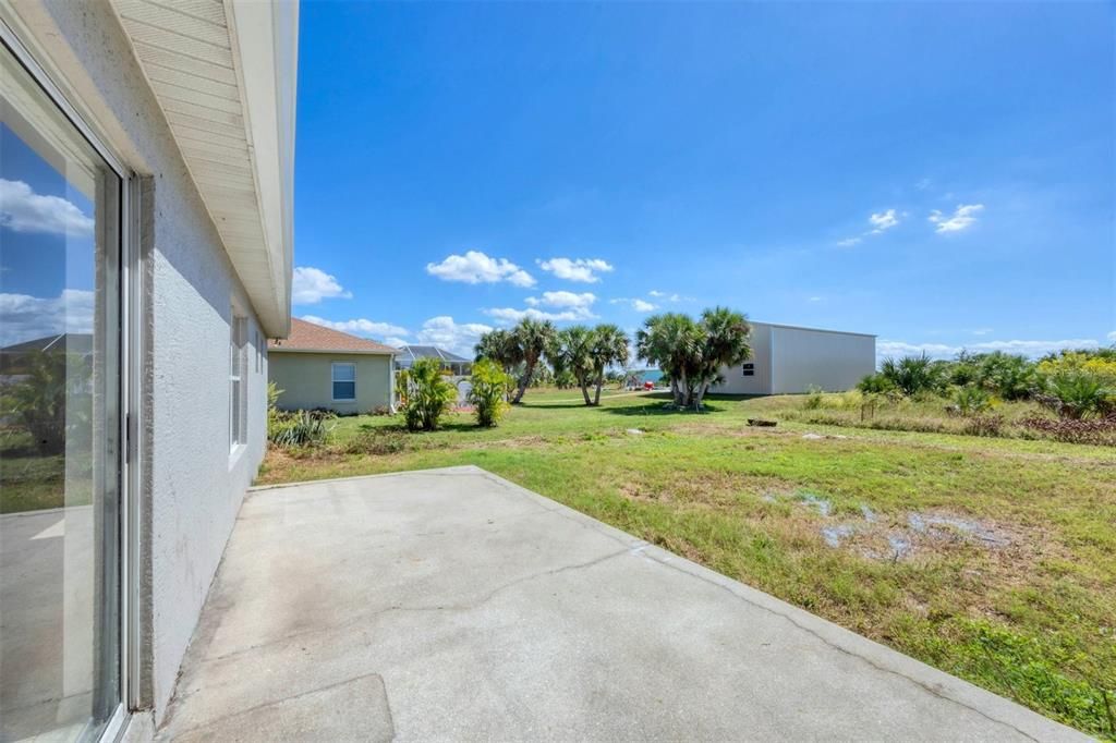 For Sale: $305,000 (4 beds, 2 baths, 2256 Square Feet)