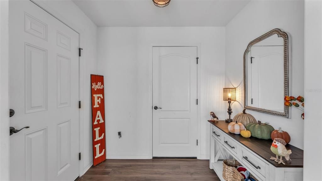 Active With Contract: $390,000 (4 beds, 2 baths, 1944 Square Feet)