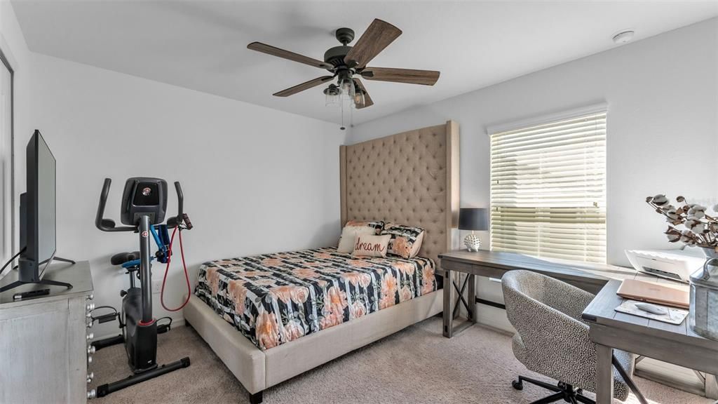 Active With Contract: $390,000 (4 beds, 2 baths, 1944 Square Feet)