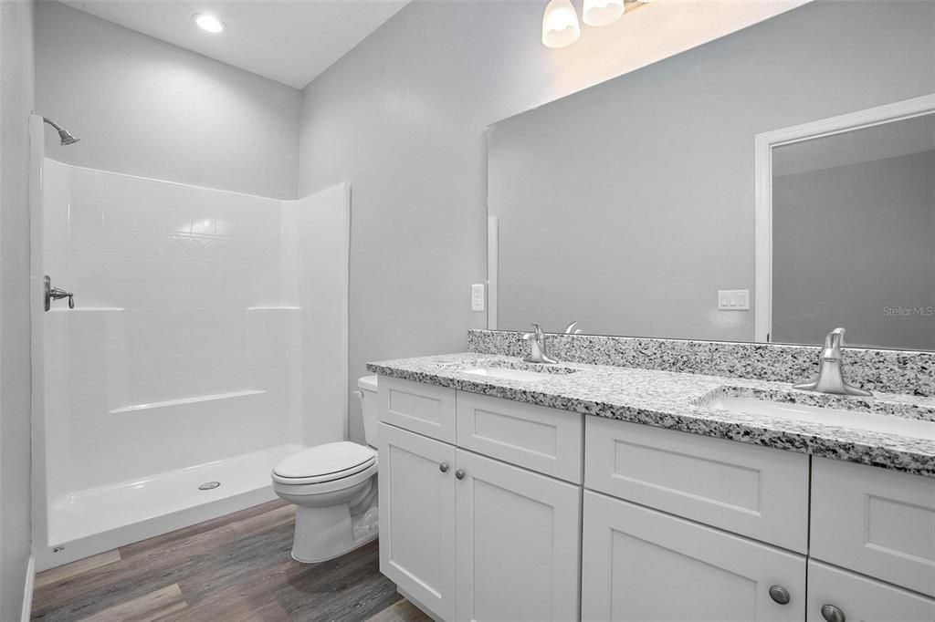 En Venta: $329,000 (3 camas, 2 baños, 1458 Pies cuadrados)