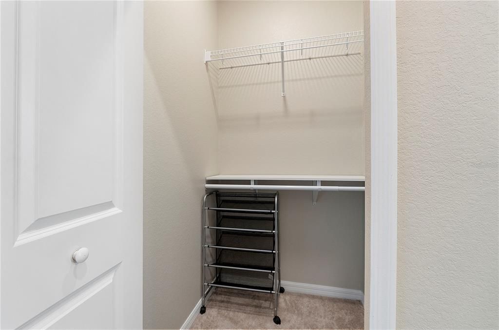 For Rent: $2,475 (3 beds, 2 baths, 1407 Square Feet)