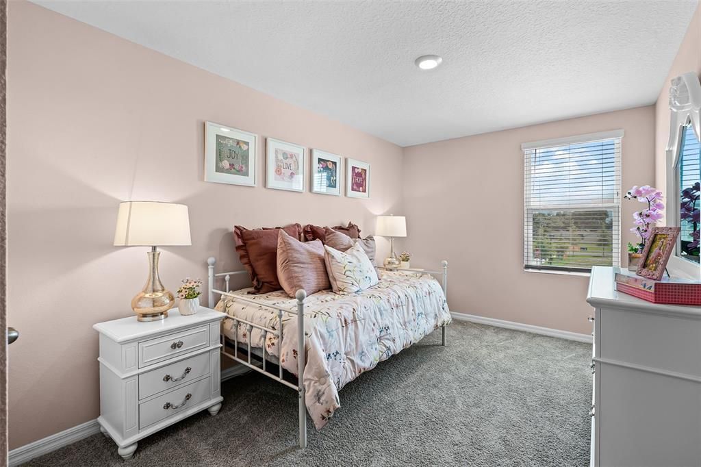 For Sale: $346,990 (3 beds, 2 baths, 1553 Square Feet)