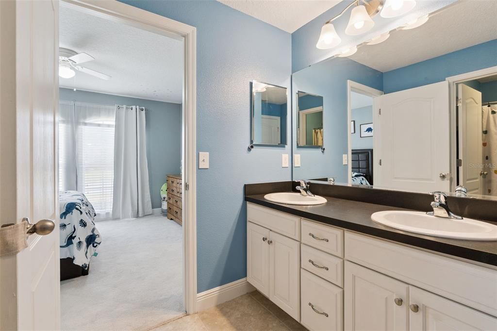 Active With Contract: $550,000 (4 beds, 3 baths, 2022 Square Feet)