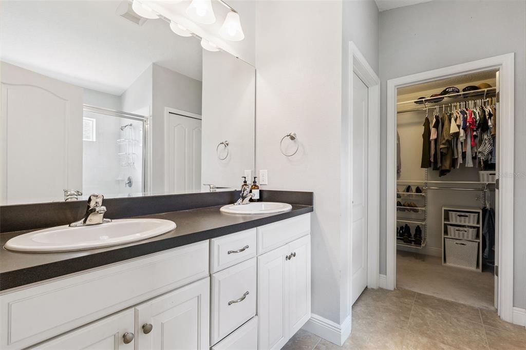 Active With Contract: $550,000 (4 beds, 3 baths, 2022 Square Feet)