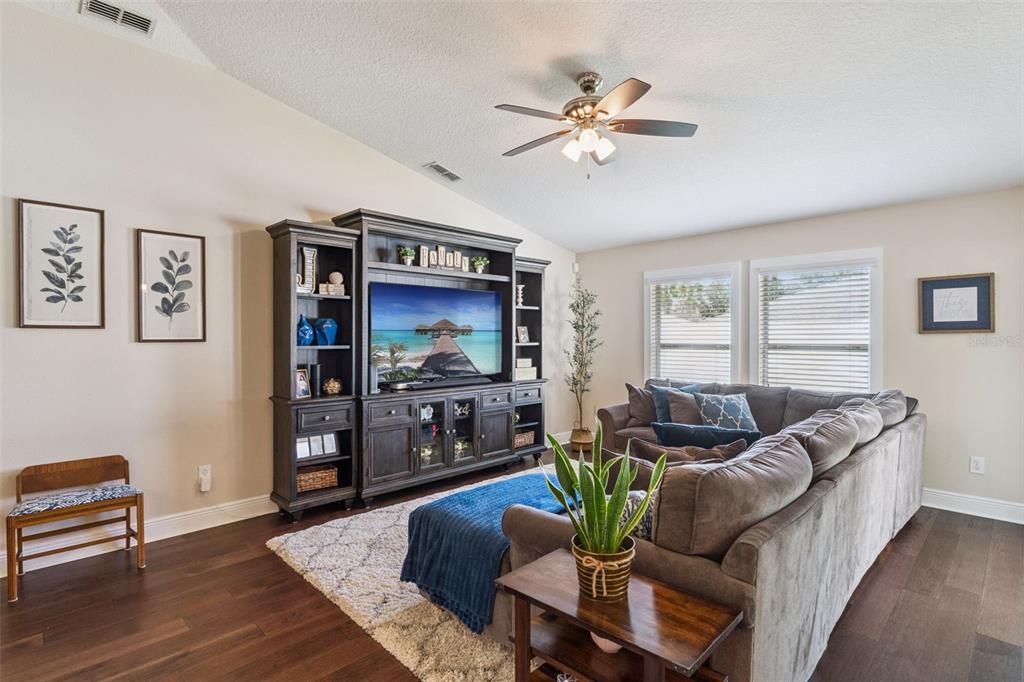 Active With Contract: $550,000 (4 beds, 3 baths, 2022 Square Feet)