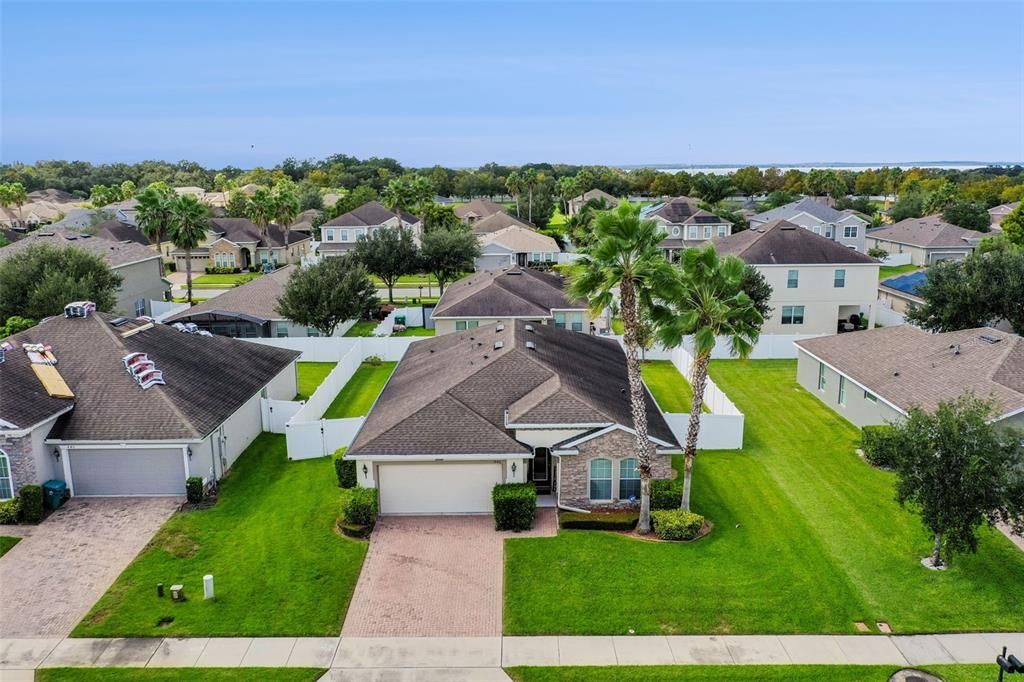 Active With Contract: $550,000 (4 beds, 3 baths, 2022 Square Feet)