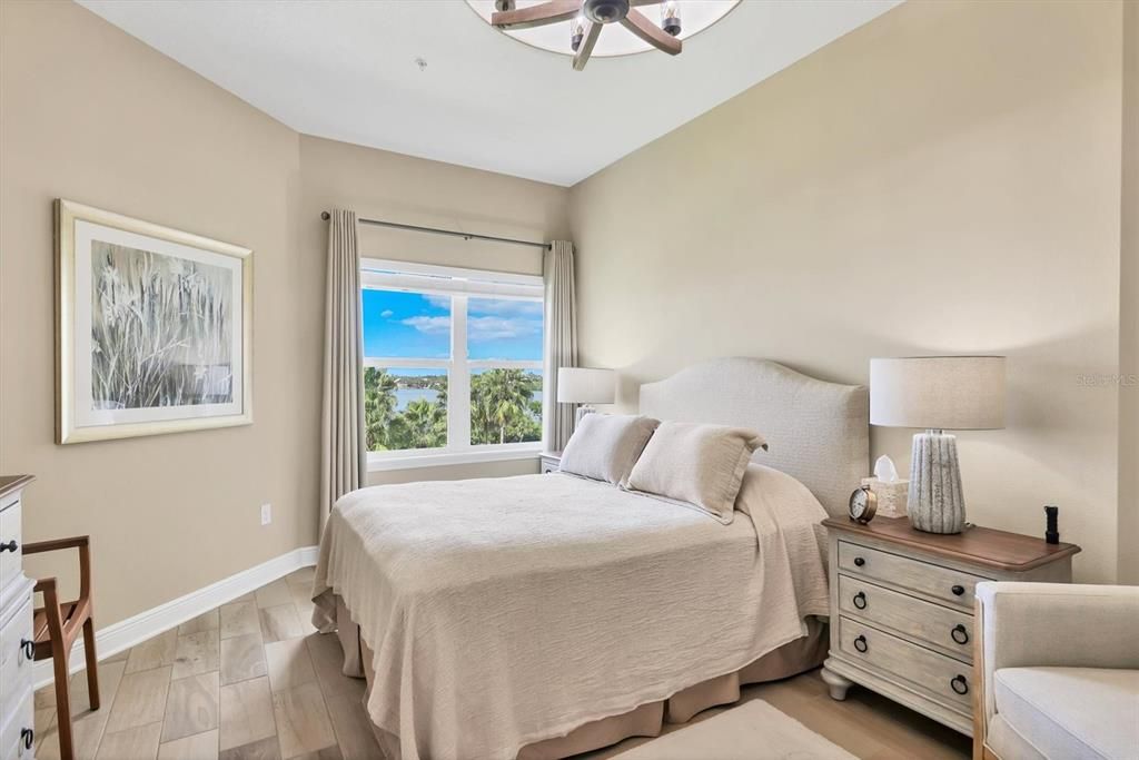 For Sale: $695,000 (2 beds, 2 baths, 1650 Square Feet)