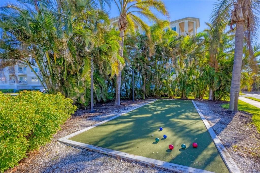 For Sale: $695,000 (2 beds, 2 baths, 1650 Square Feet)