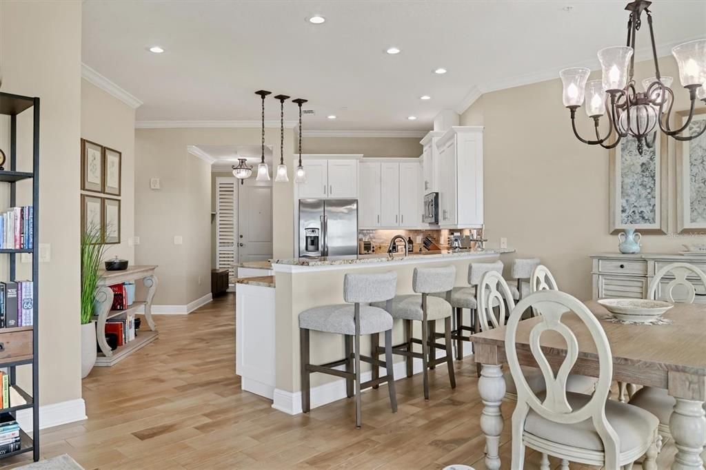 For Sale: $695,000 (2 beds, 2 baths, 1650 Square Feet)