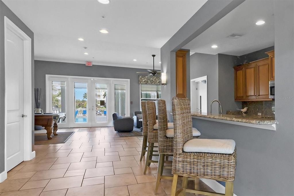 For Sale: $695,000 (2 beds, 2 baths, 1650 Square Feet)