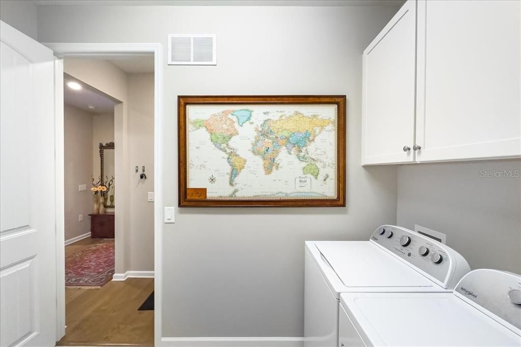 待售: $678,000 (2 贝兹, 2 浴室, 1894 平方英尺)