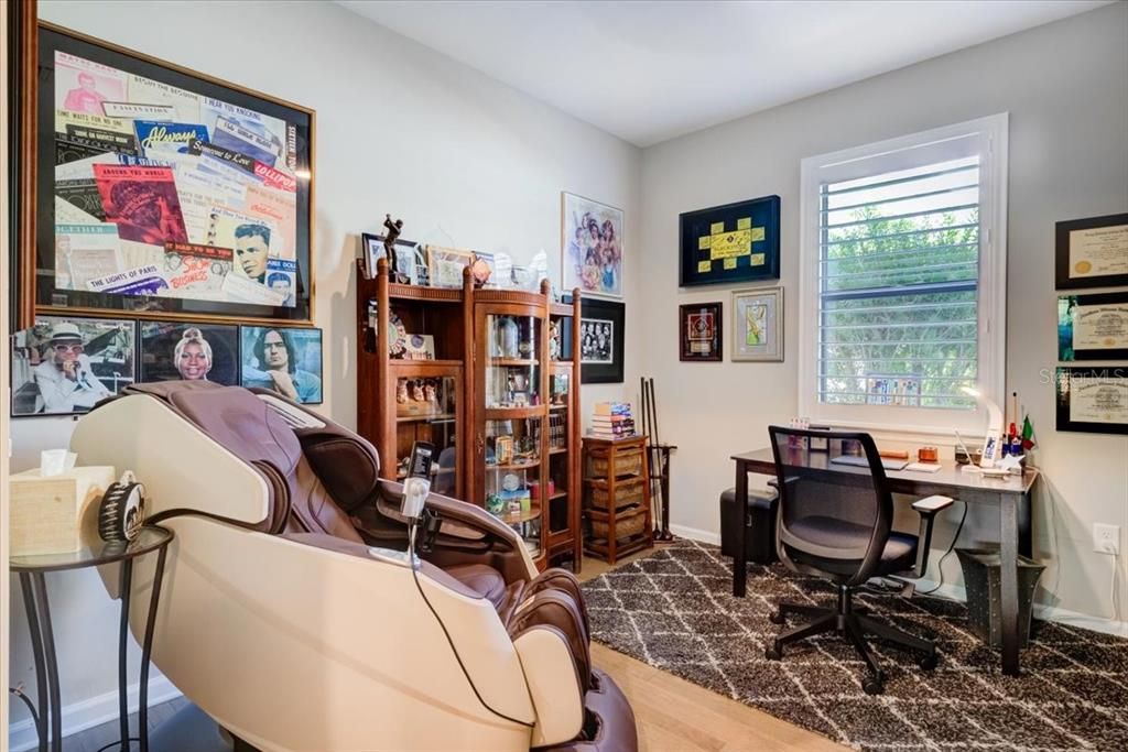 待售: $678,000 (2 贝兹, 2 浴室, 1894 平方英尺)