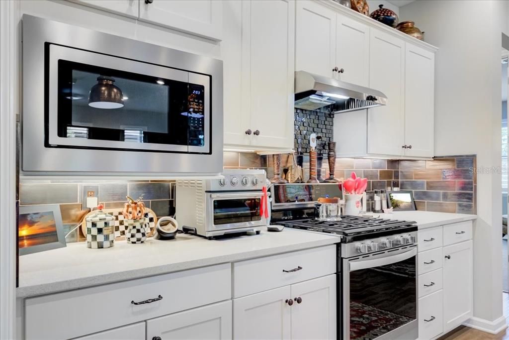 待售: $678,000 (2 贝兹, 2 浴室, 1894 平方英尺)