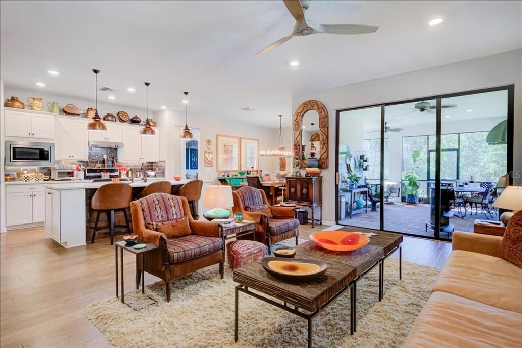 待售: $678,000 (2 贝兹, 2 浴室, 1894 平方英尺)