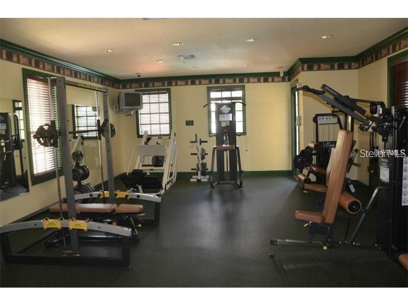 For Rent: $2,395 (2 beds, 2 baths, 1349 Square Feet)