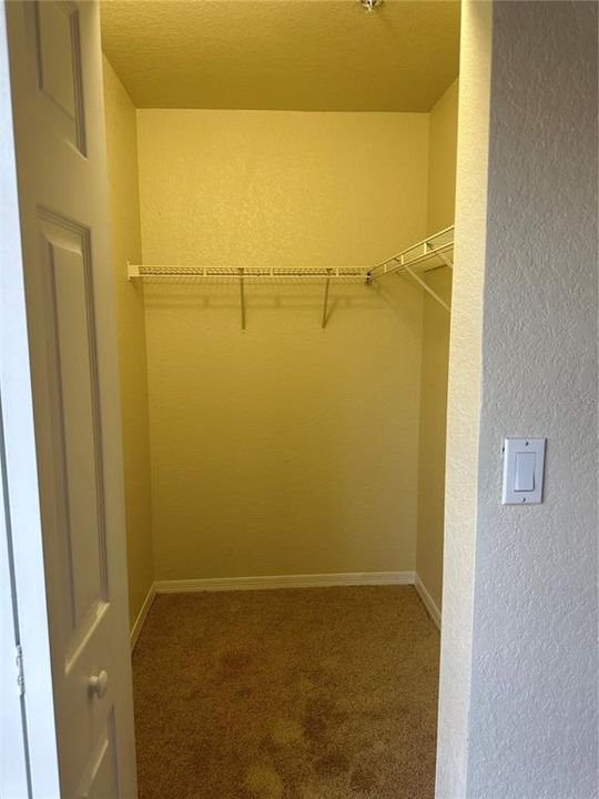 For Rent: $2,395 (2 beds, 2 baths, 1349 Square Feet)