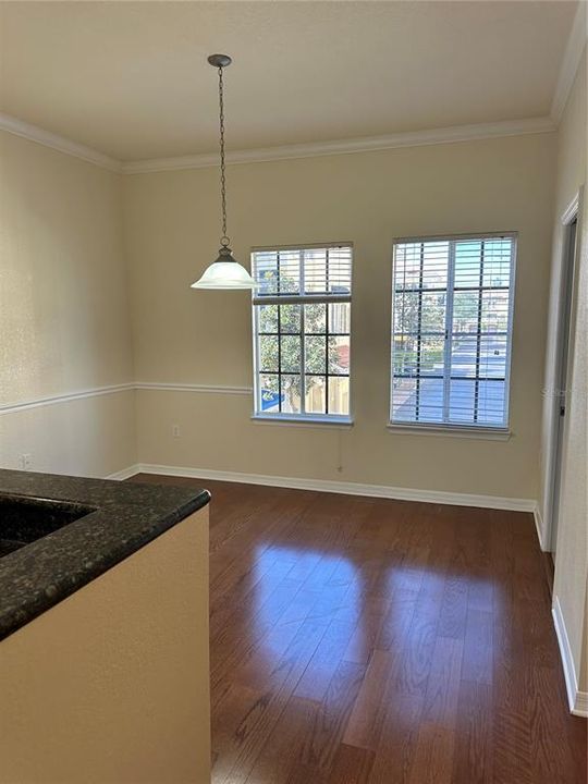 For Rent: $2,395 (2 beds, 2 baths, 1349 Square Feet)