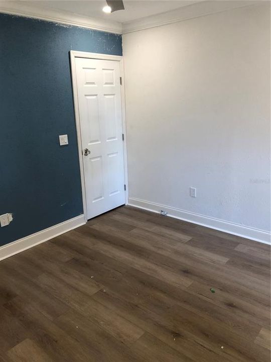 На продажу: $429,900 (3 спален, 2 ванн, 2122 Квадратных фут)