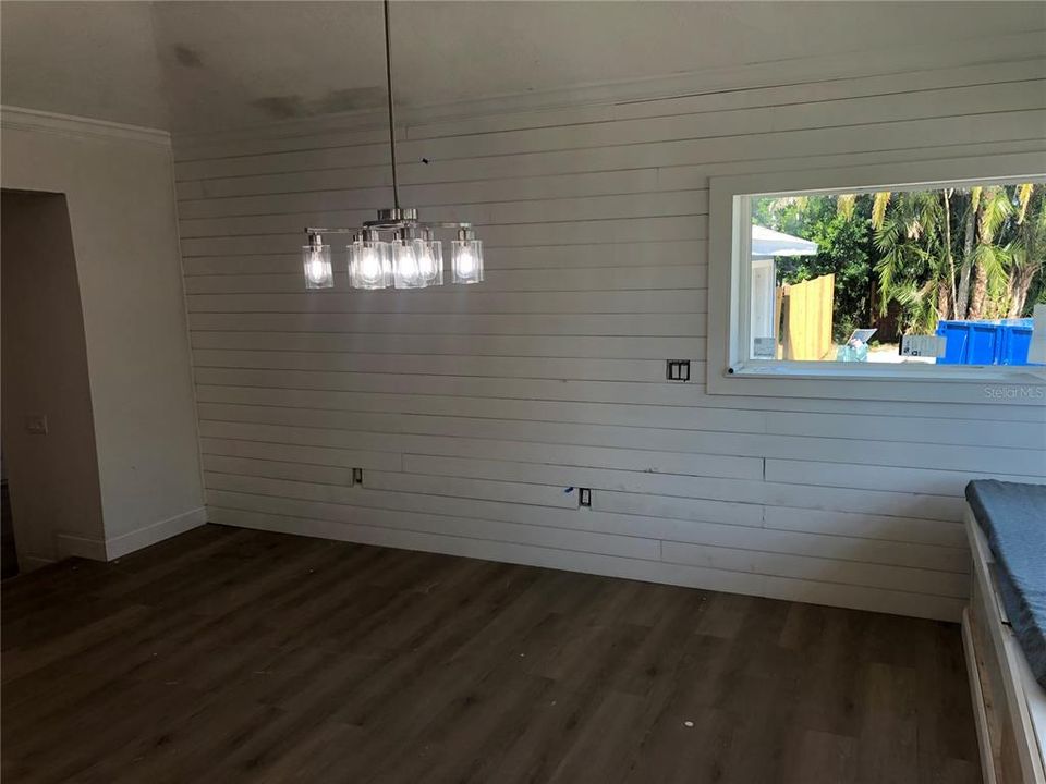 На продажу: $429,900 (3 спален, 2 ванн, 2122 Квадратных фут)