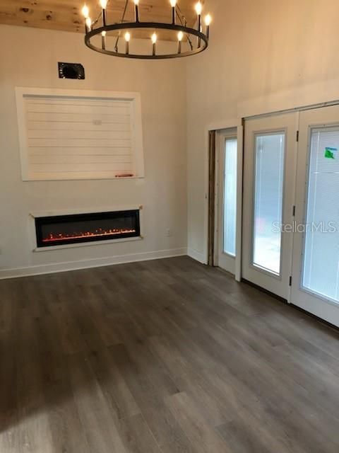 На продажу: $429,900 (3 спален, 2 ванн, 2122 Квадратных фут)