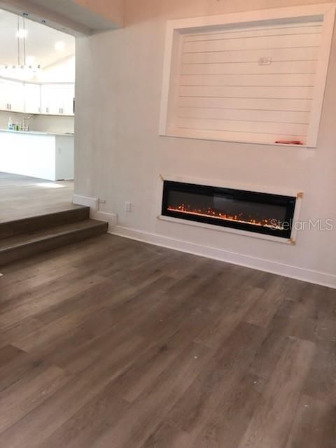 На продажу: $429,900 (3 спален, 2 ванн, 2122 Квадратных фут)