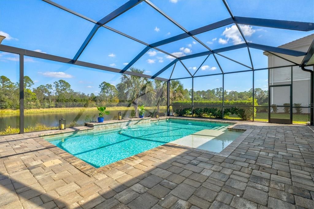 For Sale: $899,000 (3 beds, 3 baths, 2563 Square Feet)